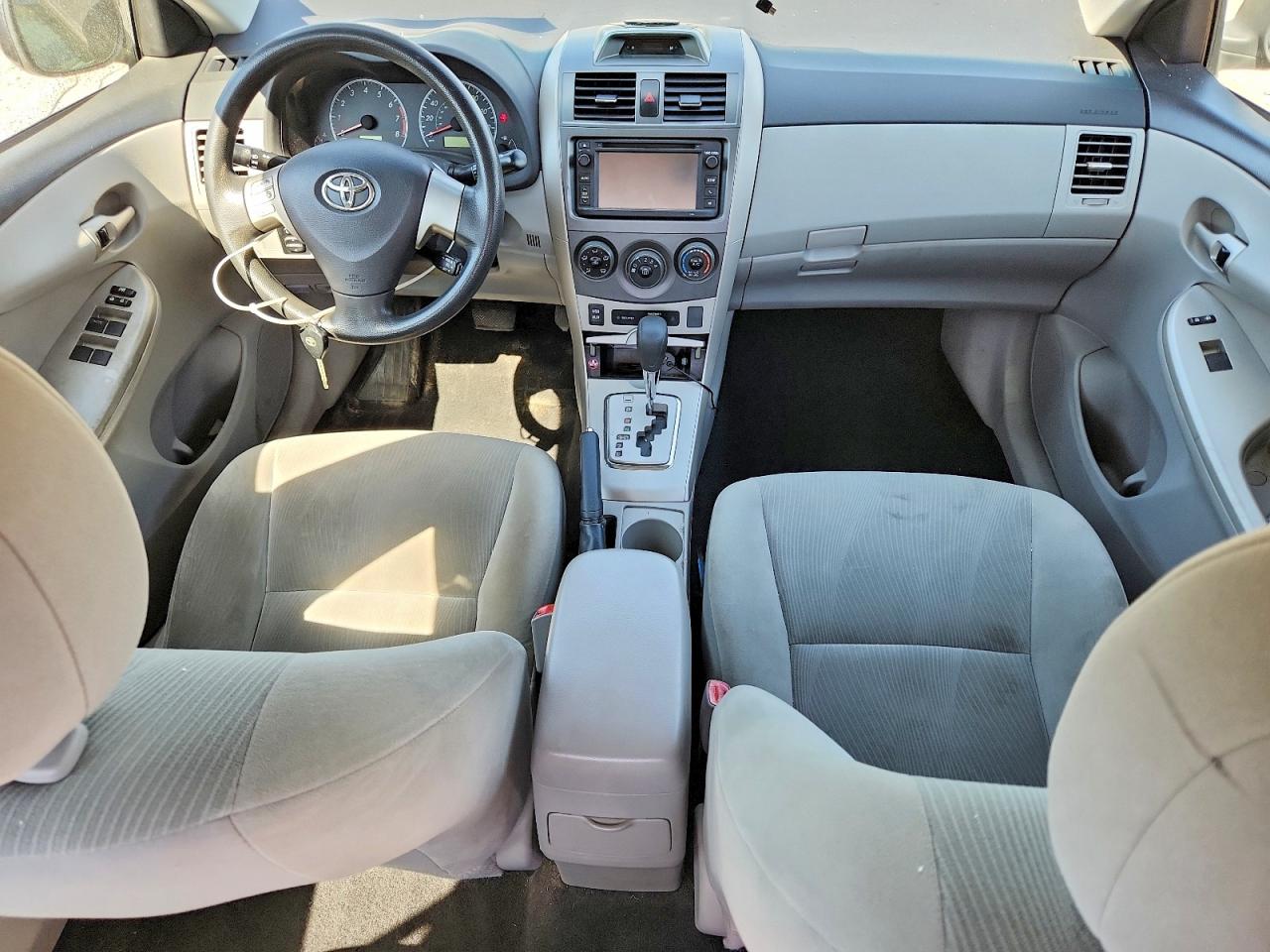 2013 TOYOTA COROLLA