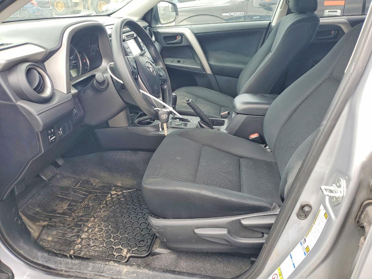 2016 TOYOTA RAV4