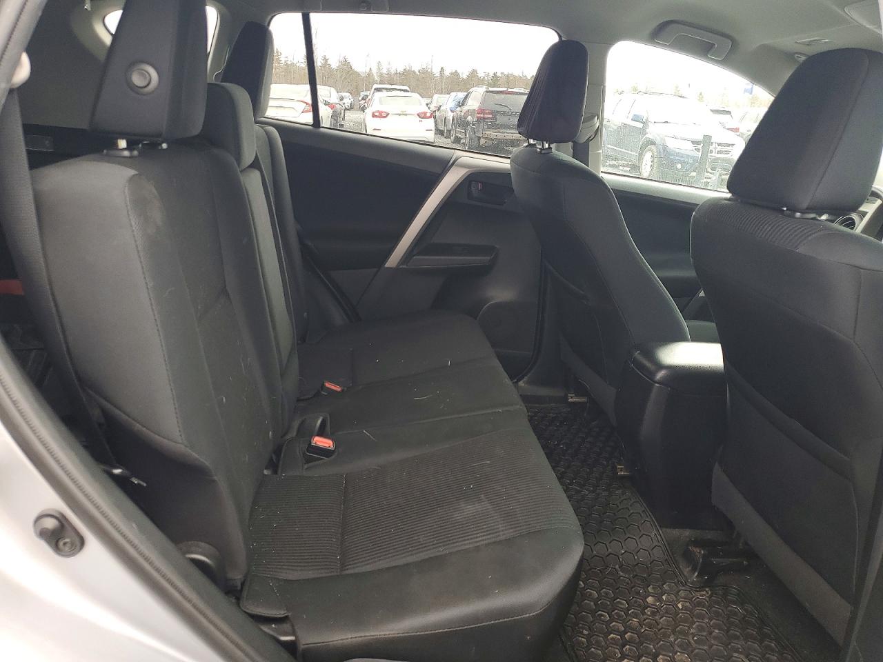 2016 TOYOTA RAV4