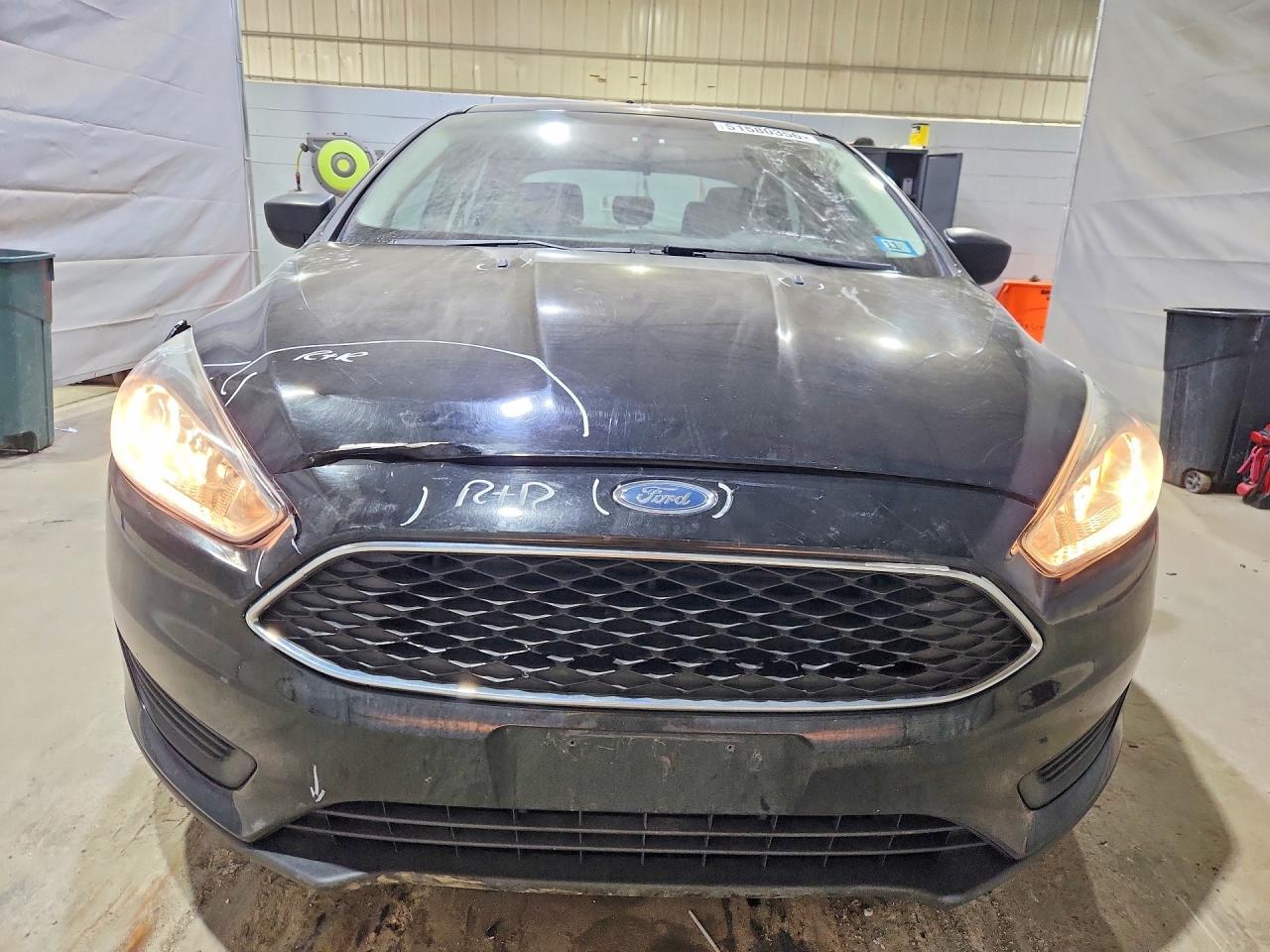 2017 FORD FOCUS