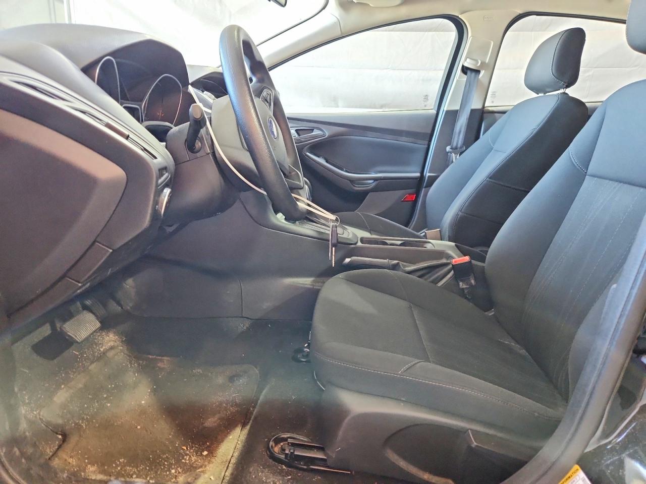 2017 FORD FOCUS