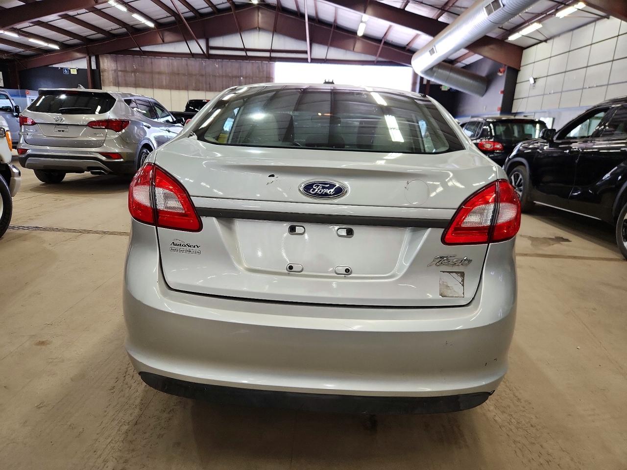 2013 FORD FIESTA