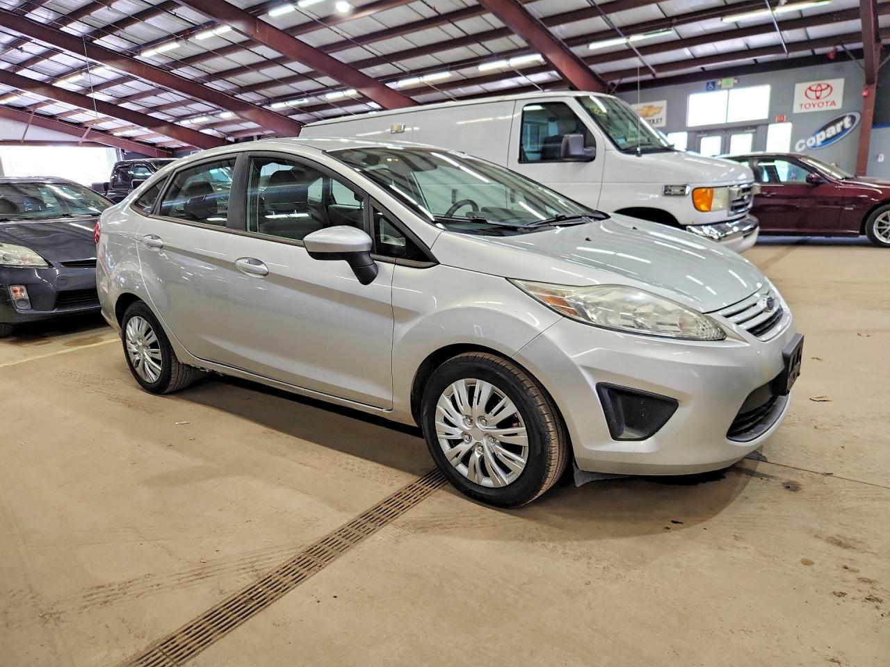 2013 FORD FIESTA