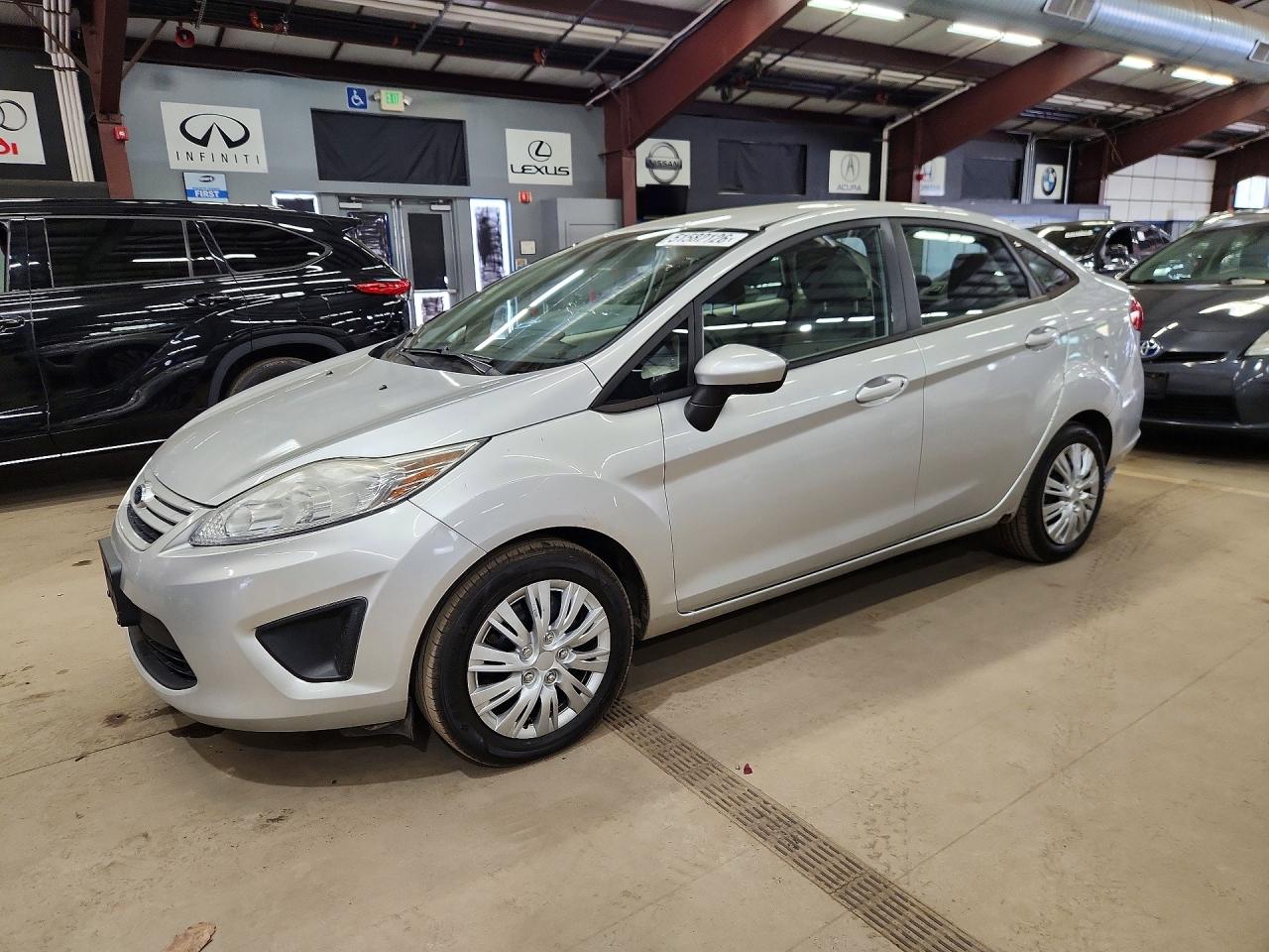 2013 FORD FIESTA