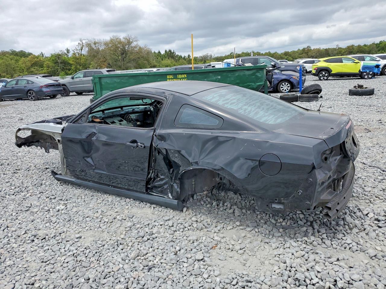 2011 FORD MUSTANG