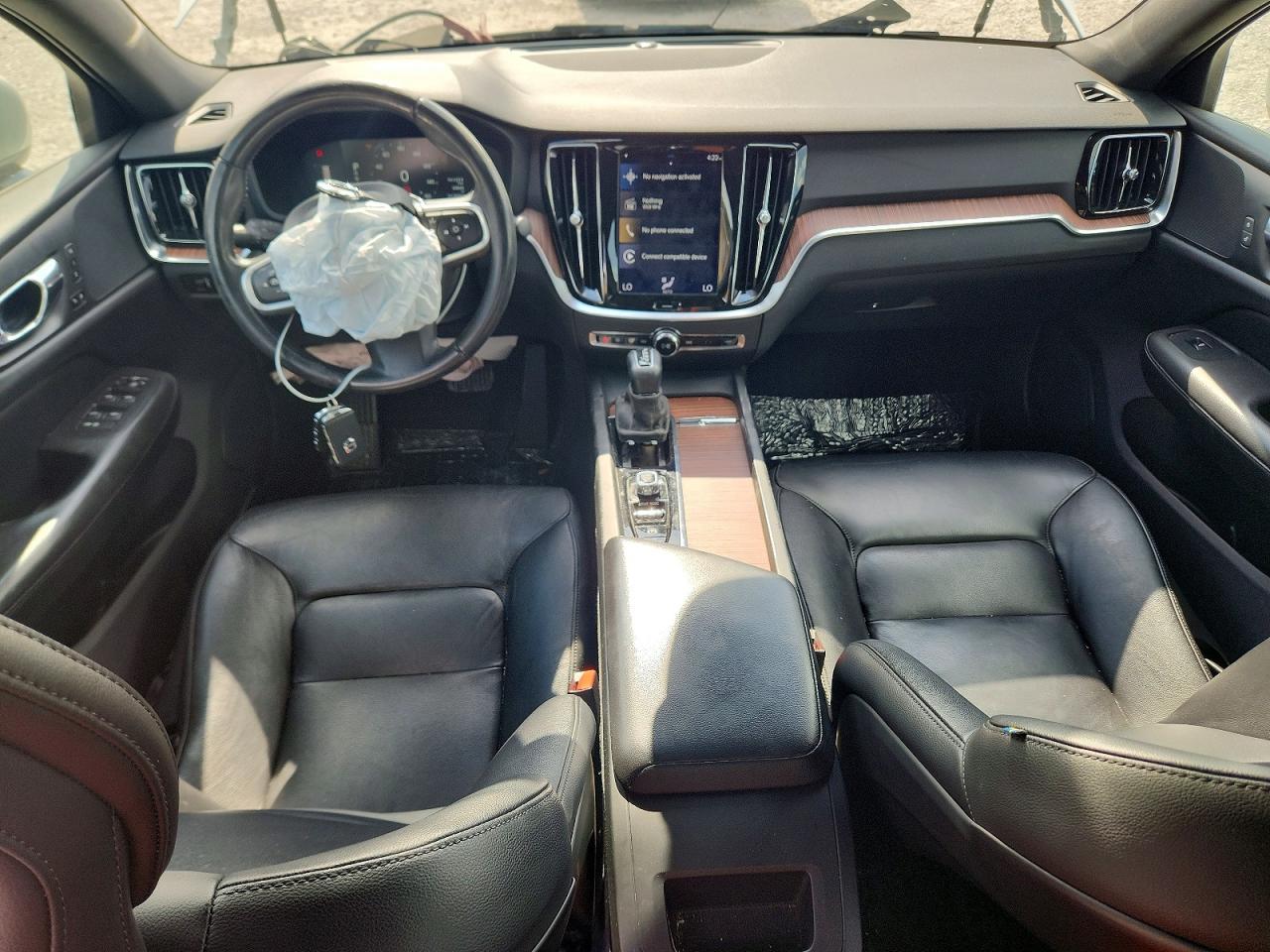 2019 VOLVO S60