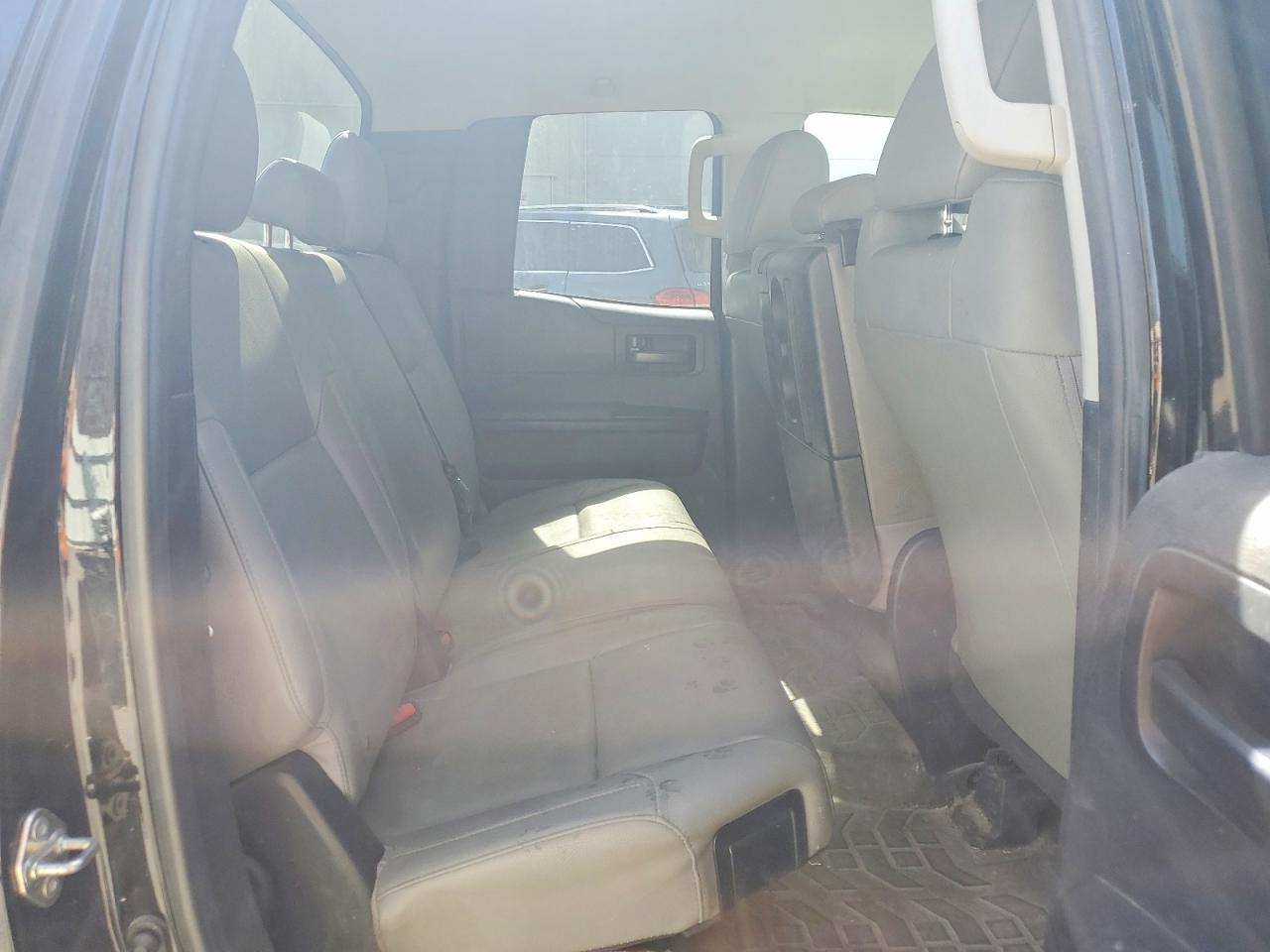 2019 TOYOTA TUNDRA