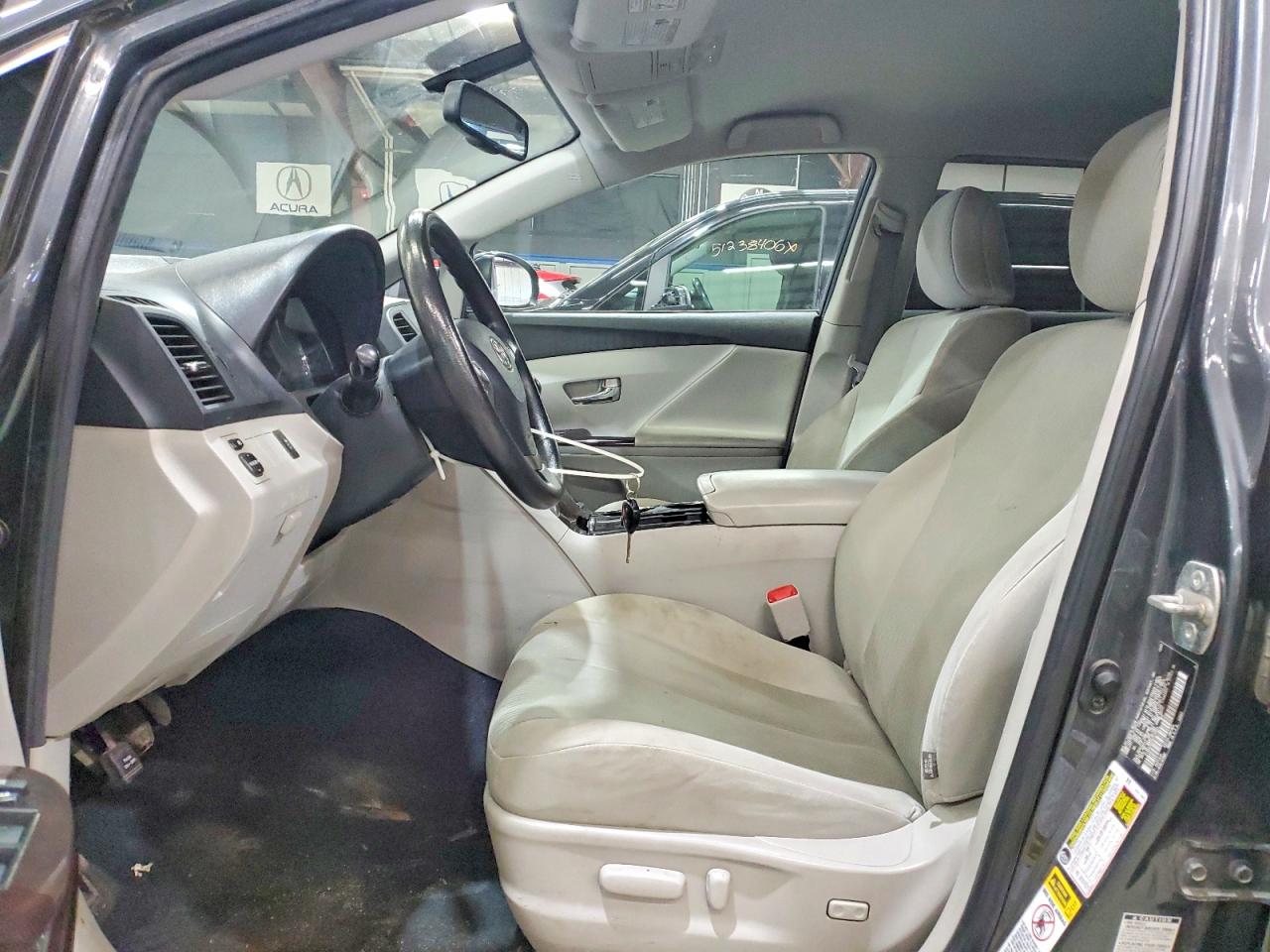2010 TOYOTA VENZA