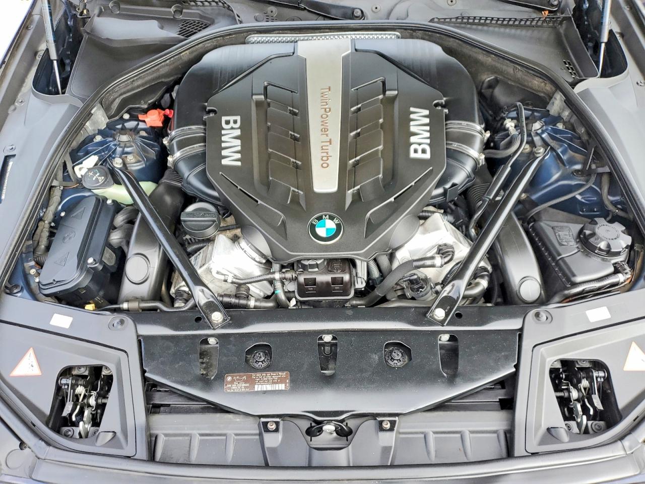 2013 BMW 5 SERIES