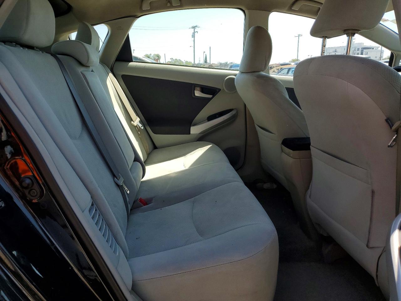 2011 TOYOTA PRIUS