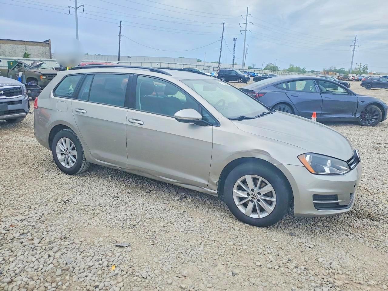 2017 VOLKSWAGEN GOLF