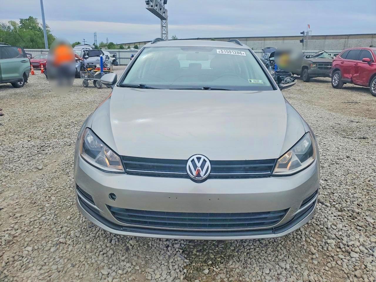 2017 VOLKSWAGEN GOLF