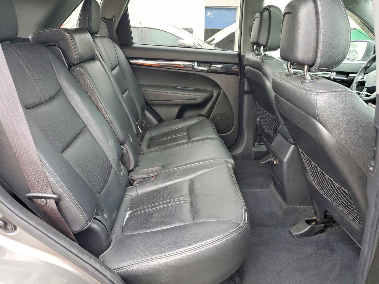 2011 KIA SORENTO