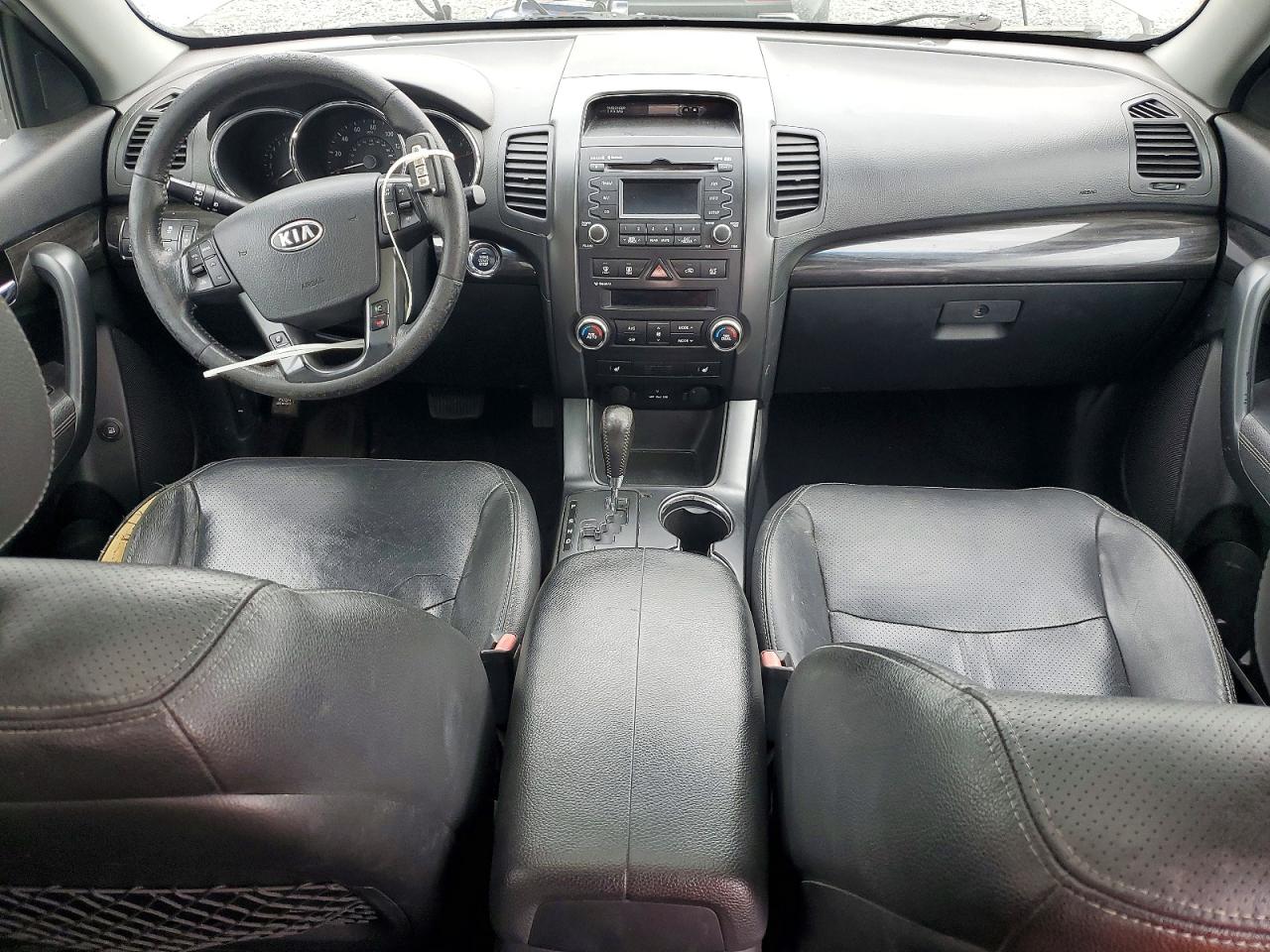 2011 KIA SORENTO