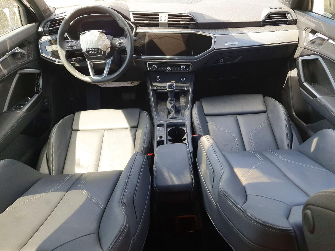 2025 AUDI Q3