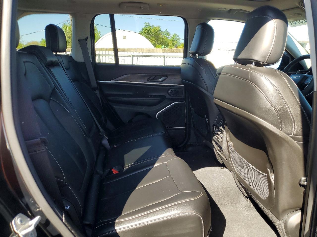 2023 JEEP CHEROKEE