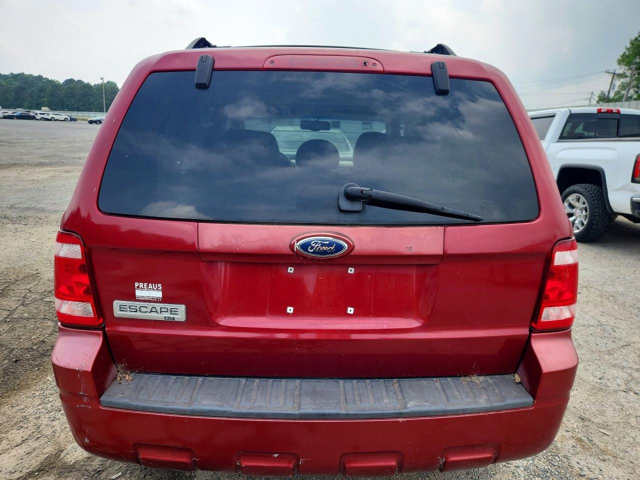 2008 FORD ESCAPE