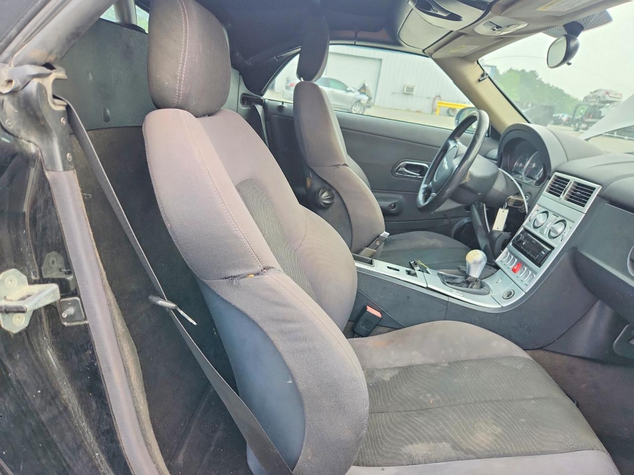 2005 CHRYSLER CROSSFIRE