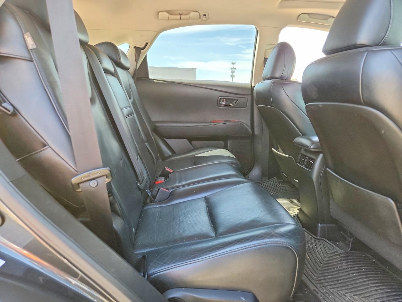 2010 LEXUS RX350