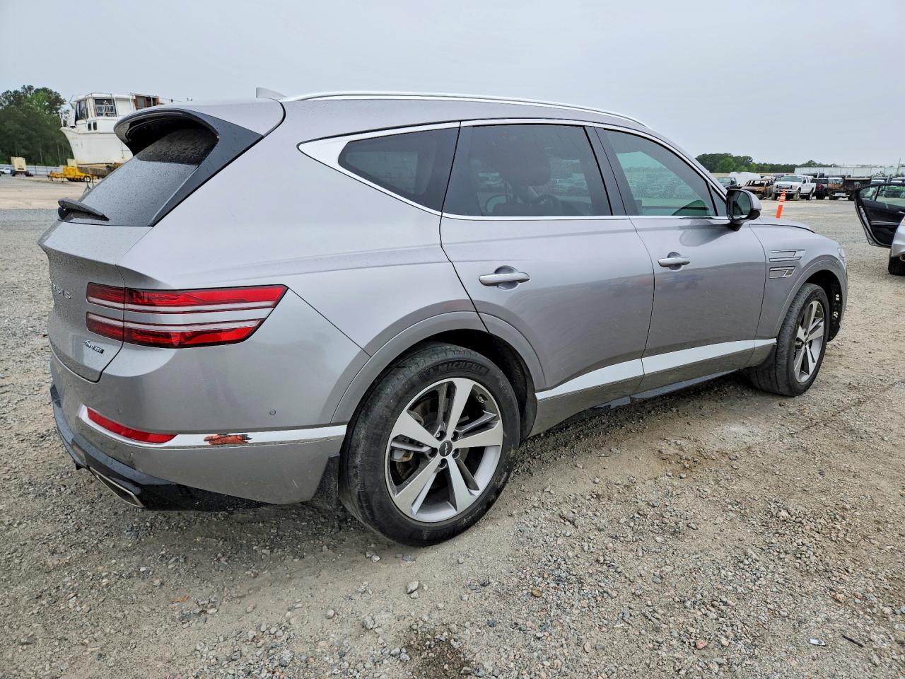 2023 GENESIS GV80
