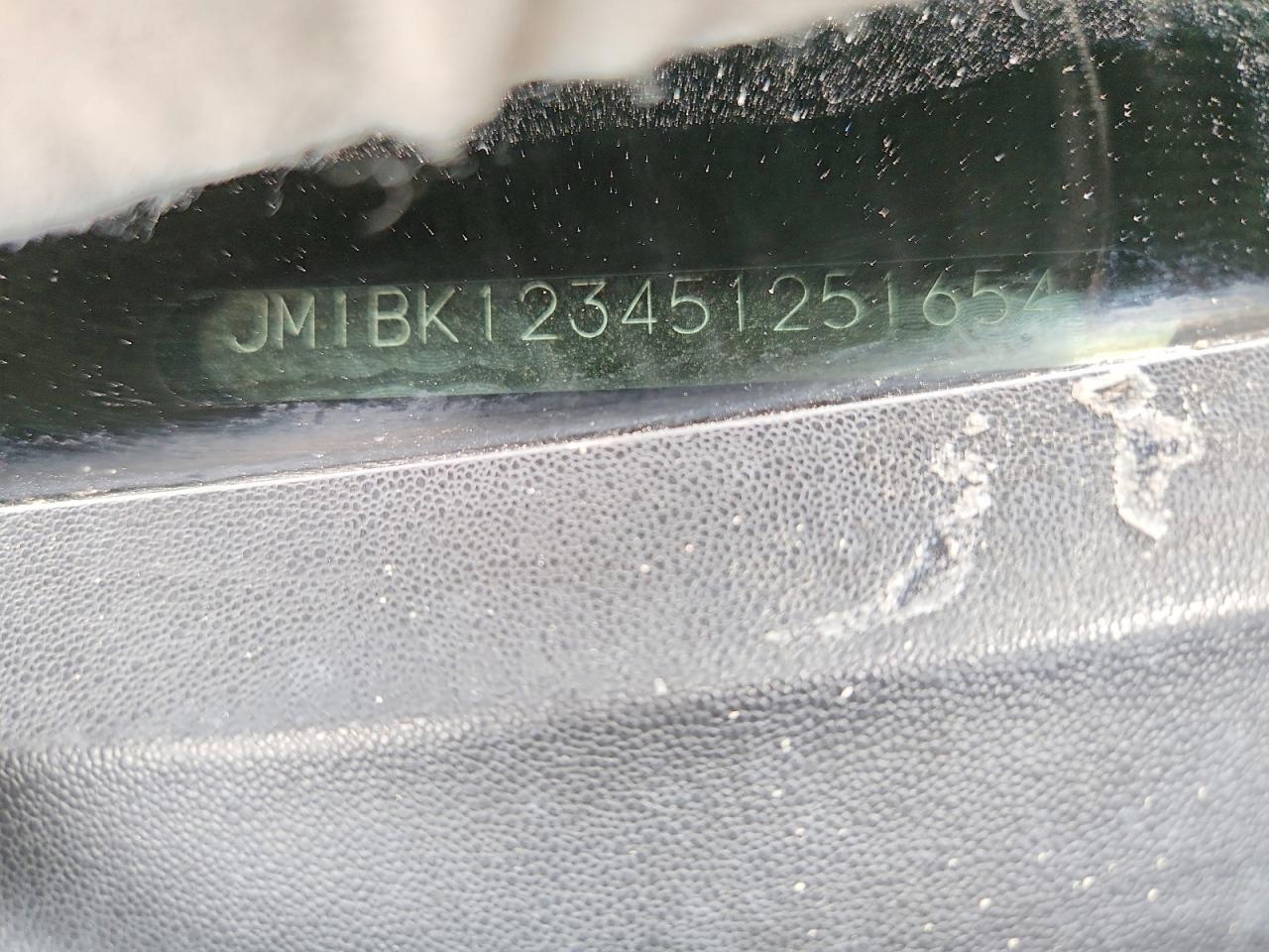 2005 MAZDA MAZDA3