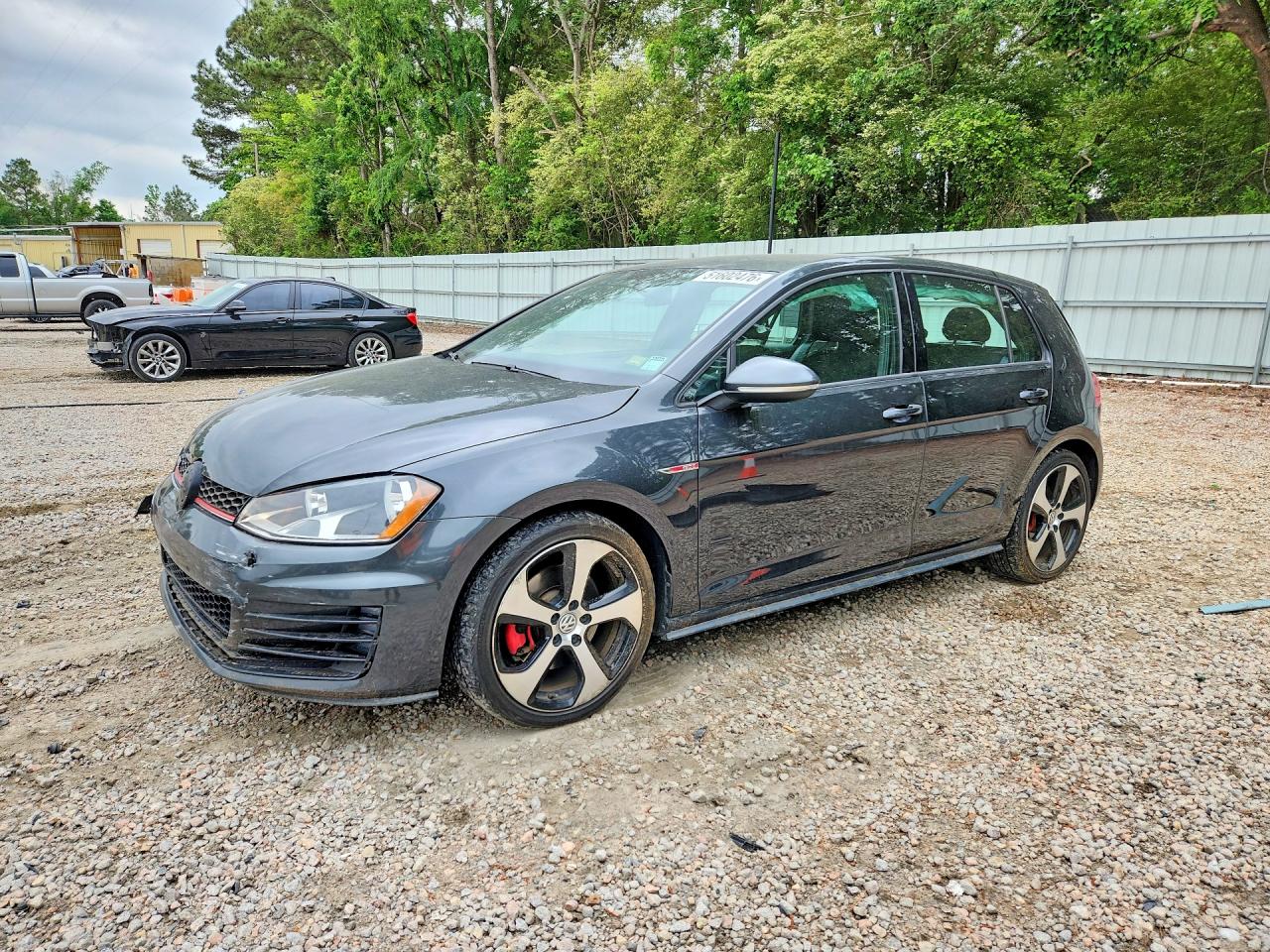 2016 VOLKSWAGEN GTI