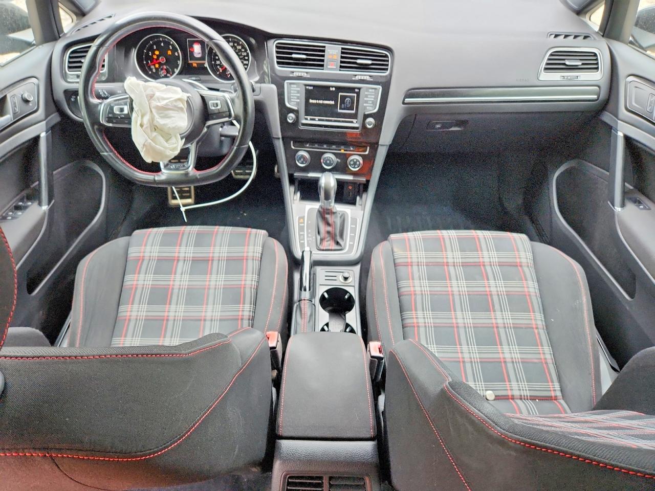 2016 VOLKSWAGEN GTI