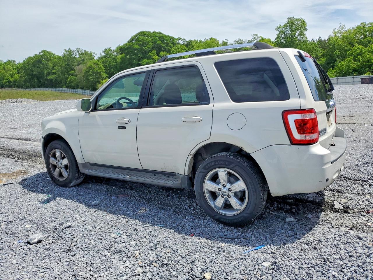 2011 FORD ESCAPE