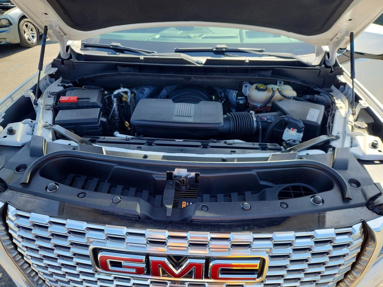 2021 GMC YUKON