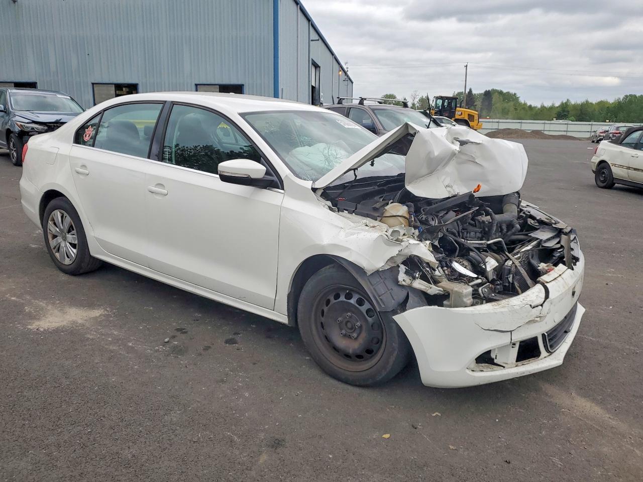 2013 VOLKSWAGEN JETTA