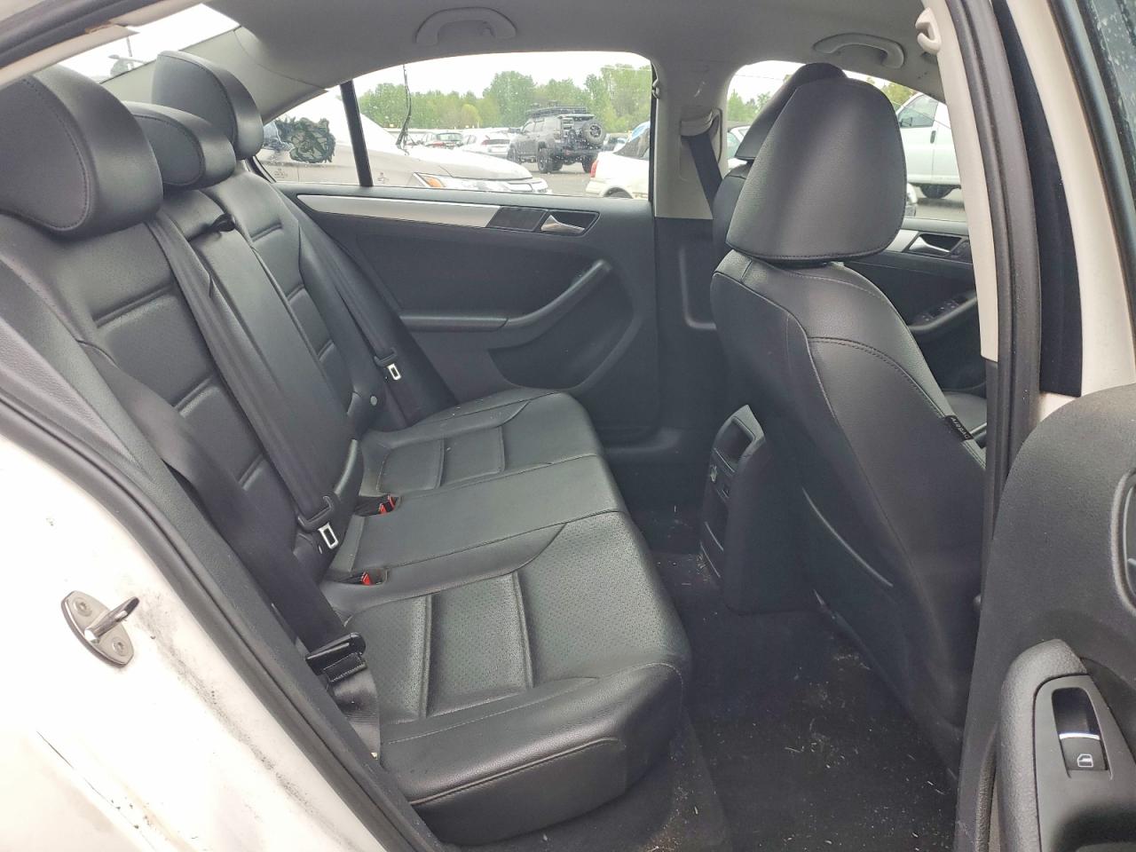 2013 VOLKSWAGEN JETTA