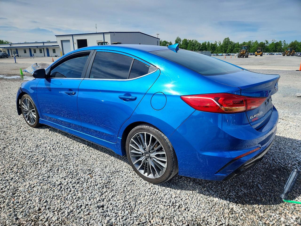 2017 HYUNDAI ELANTRA