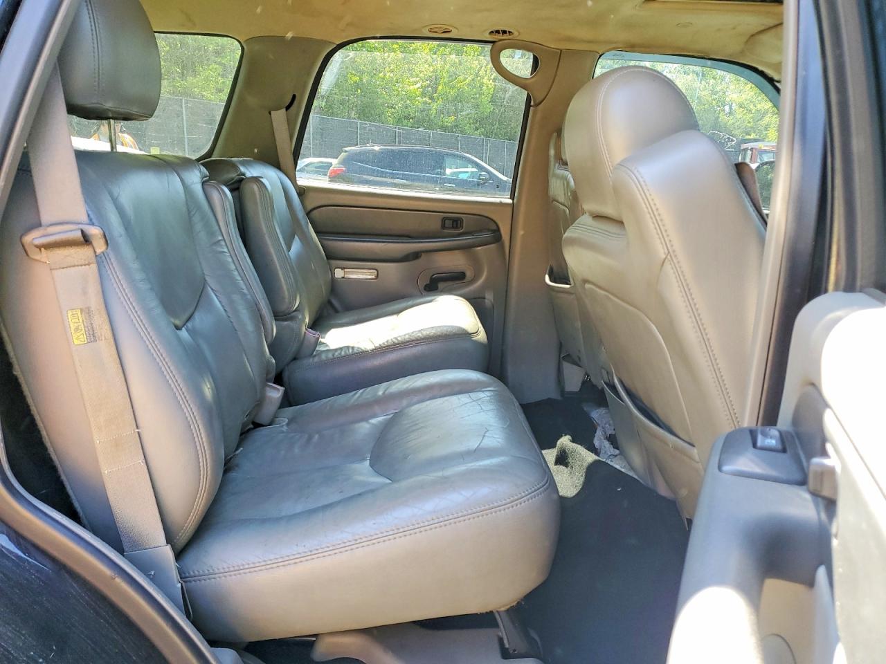 2003 GMC YUKON