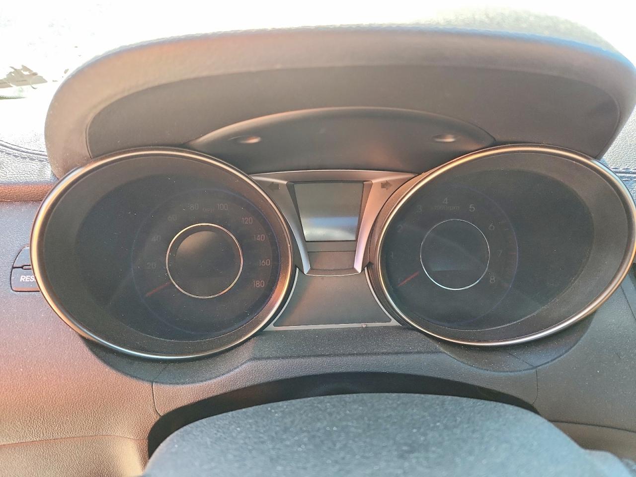 2014 HYUNDAI GENESIS