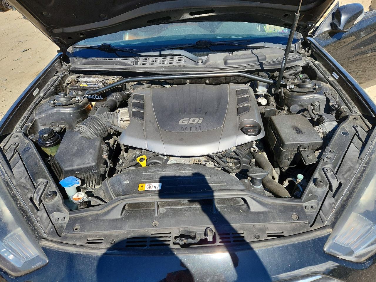 2014 HYUNDAI GENESIS