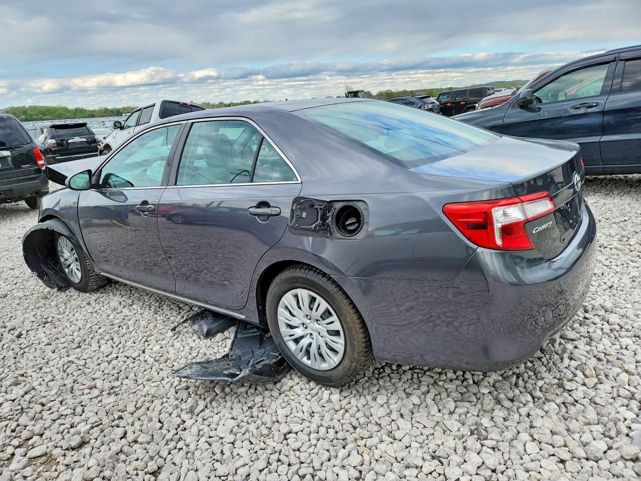 2012 TOYOTA CAMRY