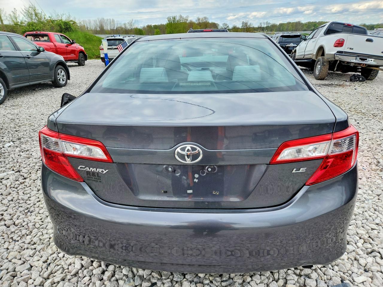 2012 TOYOTA CAMRY