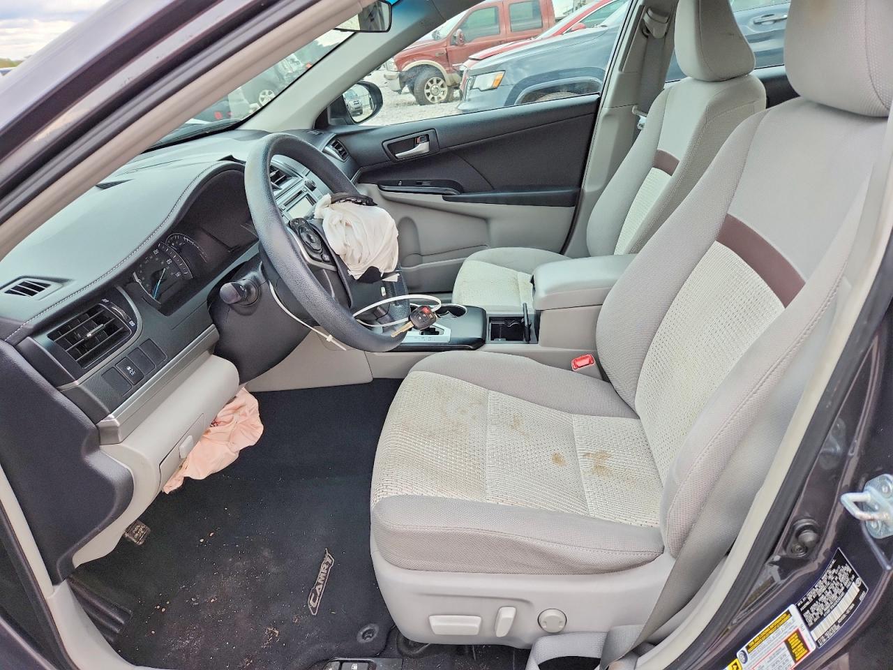 2012 TOYOTA CAMRY