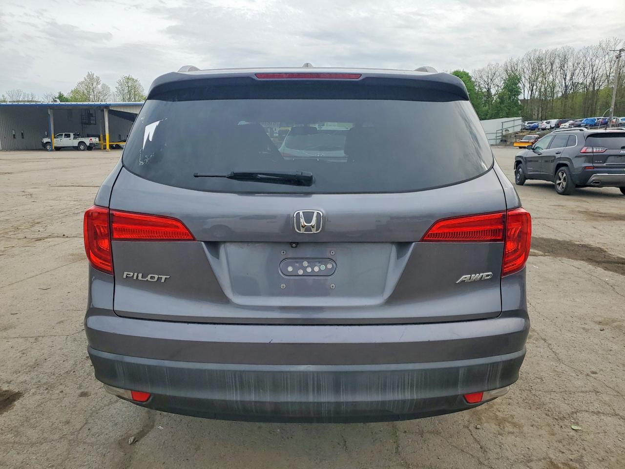 2016 HONDA PILOT