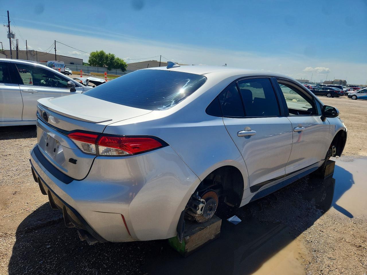 2024 TOYOTA COROLLA
