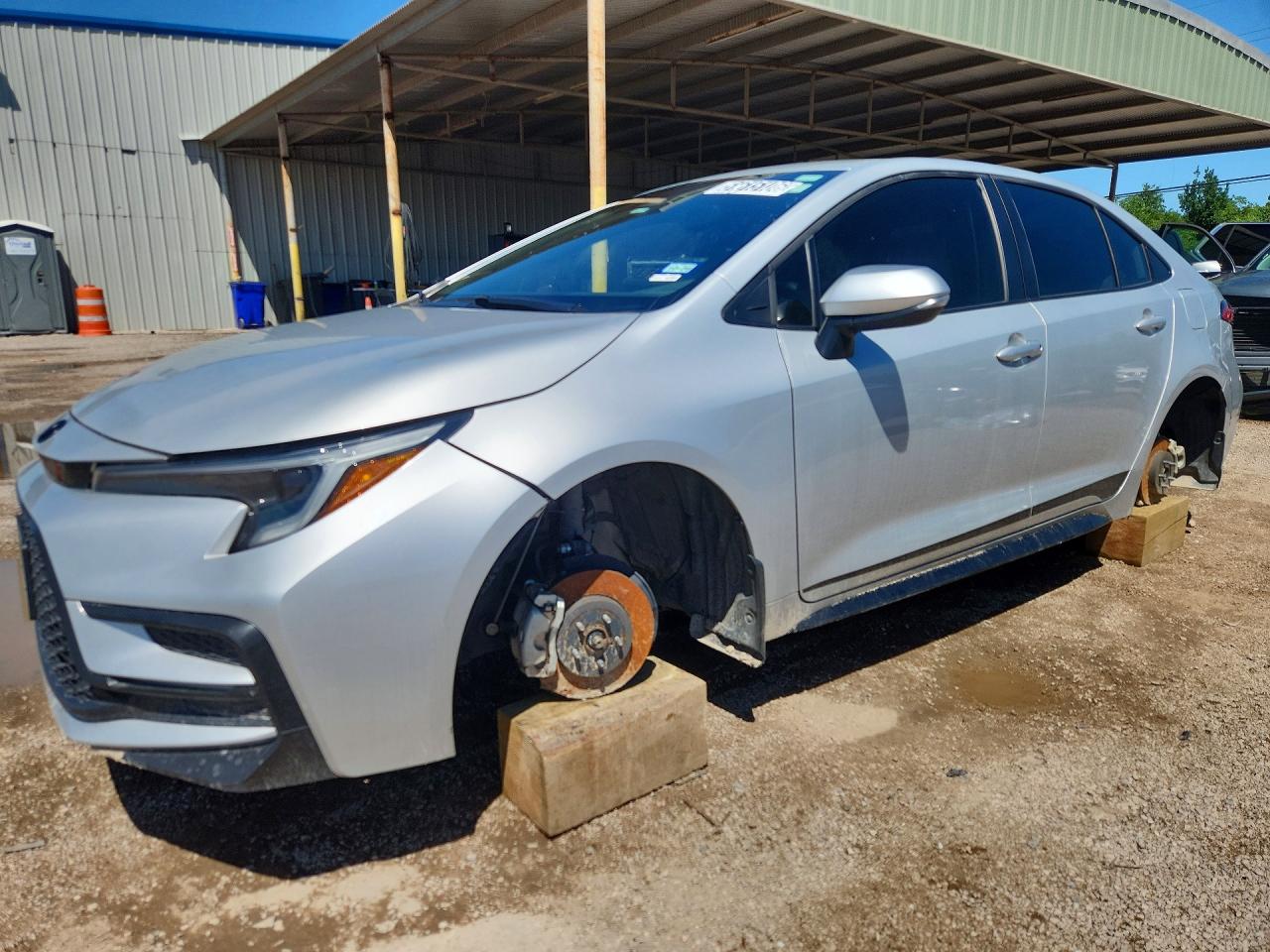 2024 TOYOTA COROLLA