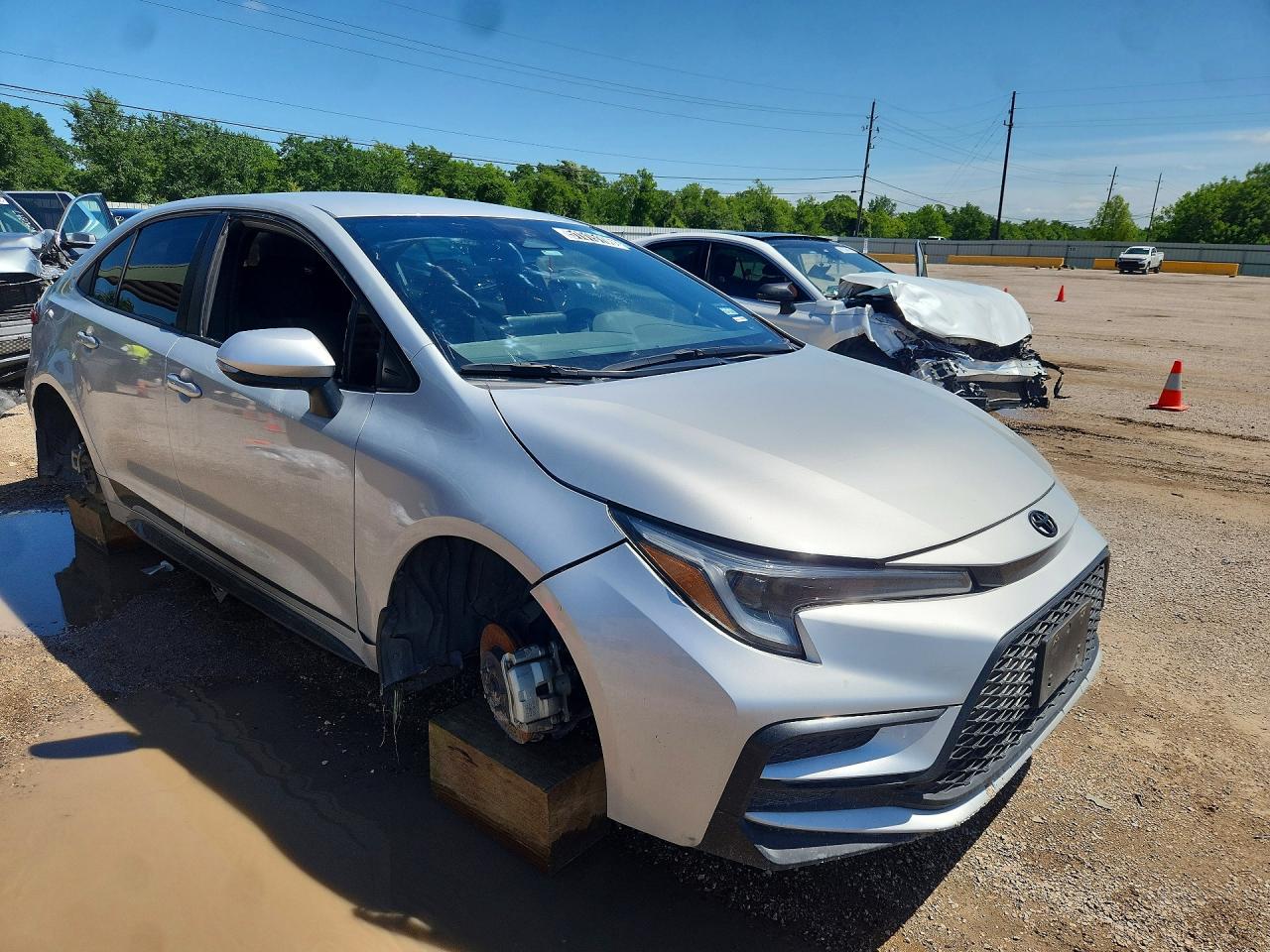 2024 TOYOTA COROLLA