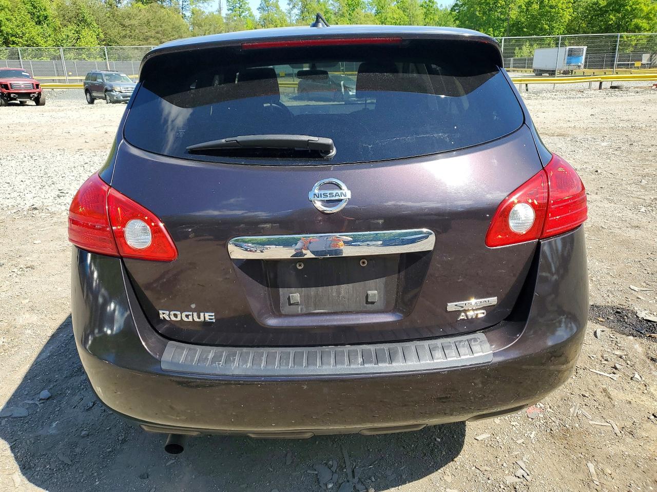 2013 NISSAN ROGUE