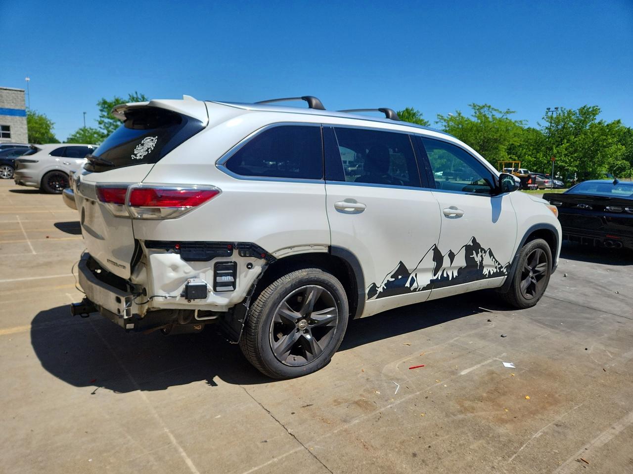 2015 TOYOTA HIGHLANDER