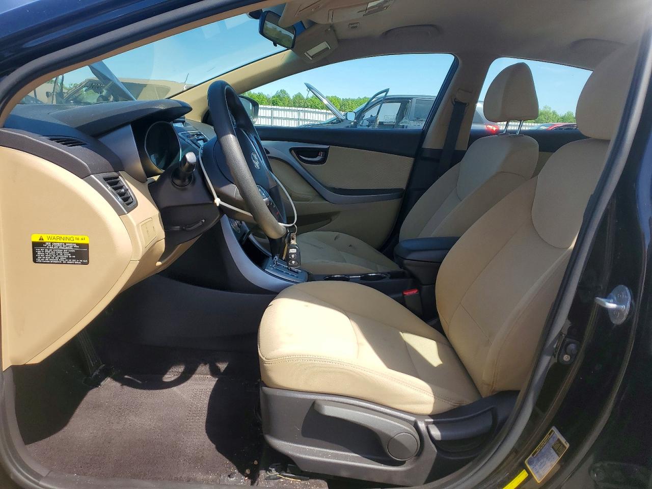 2011 HYUNDAI ELANTRA