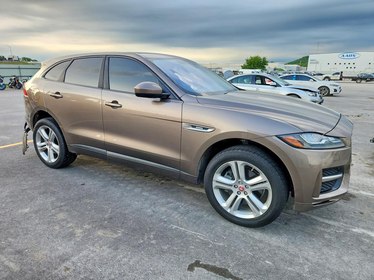 2017 JAGUAR F-PACE