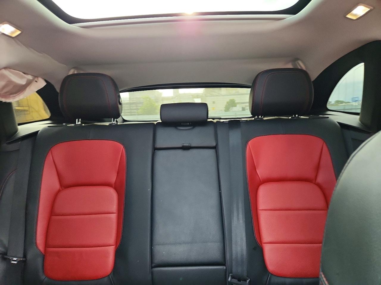 2017 JAGUAR F-PACE