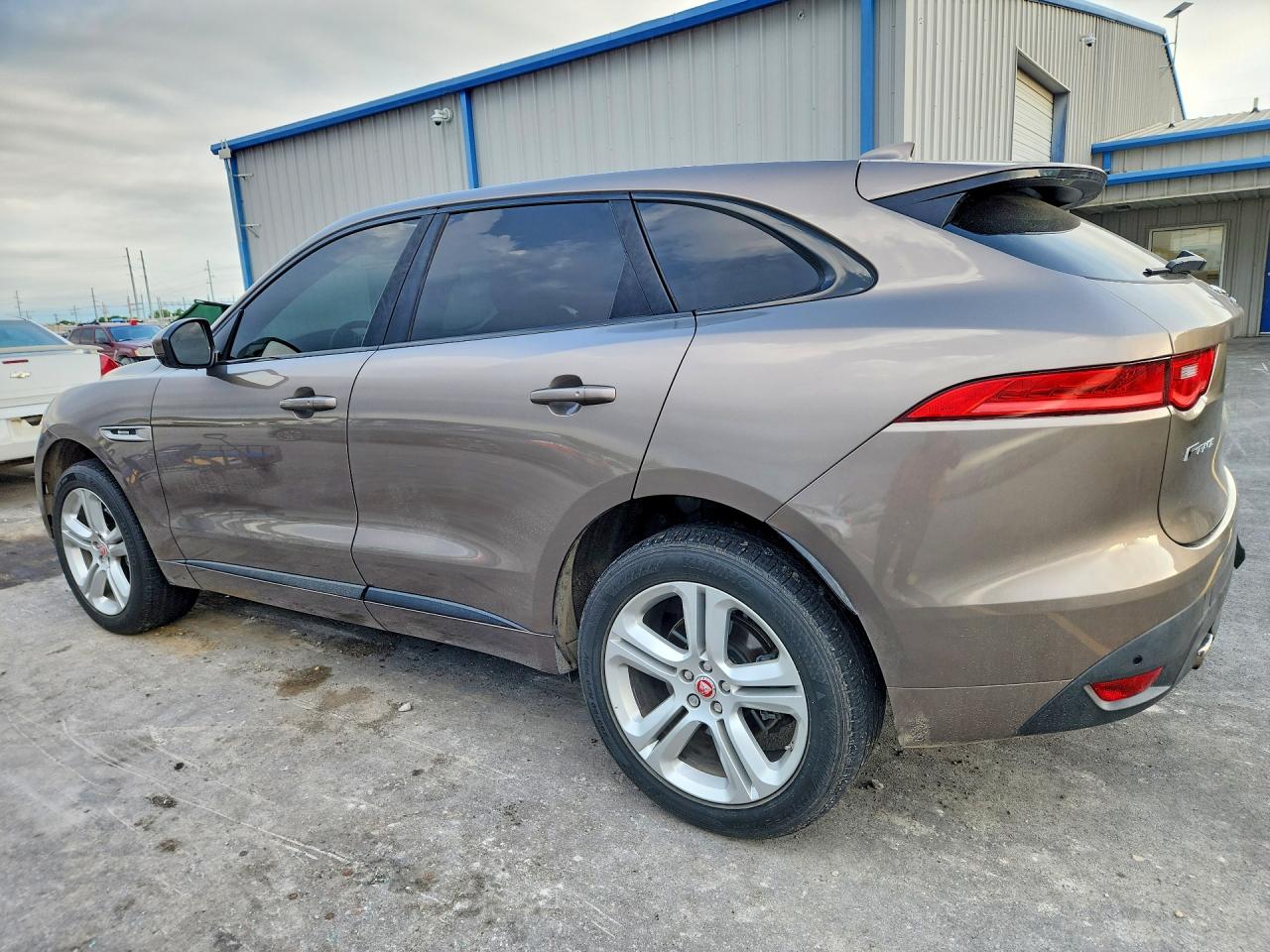 2017 JAGUAR F-PACE