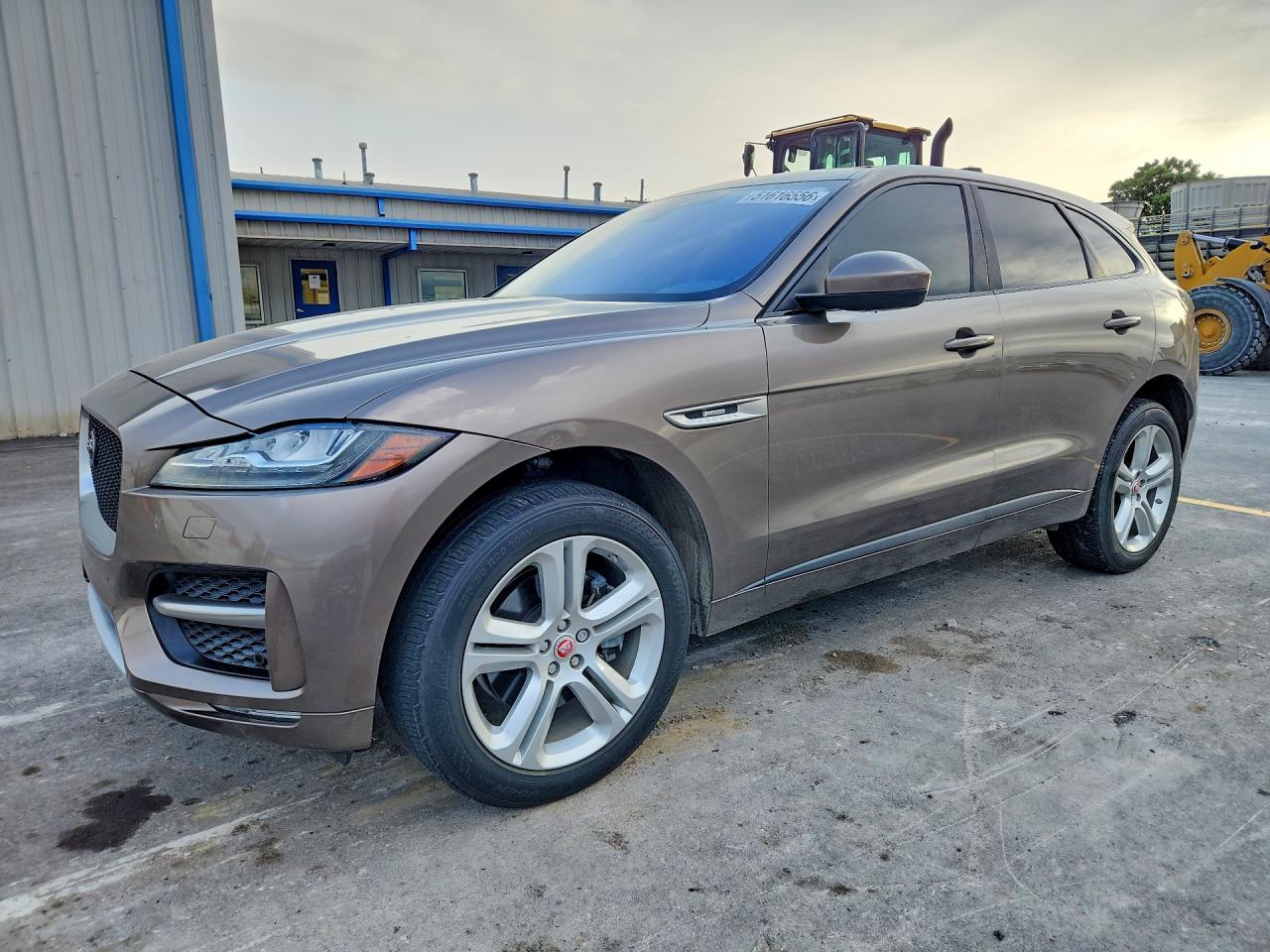 2017 JAGUAR F-PACE