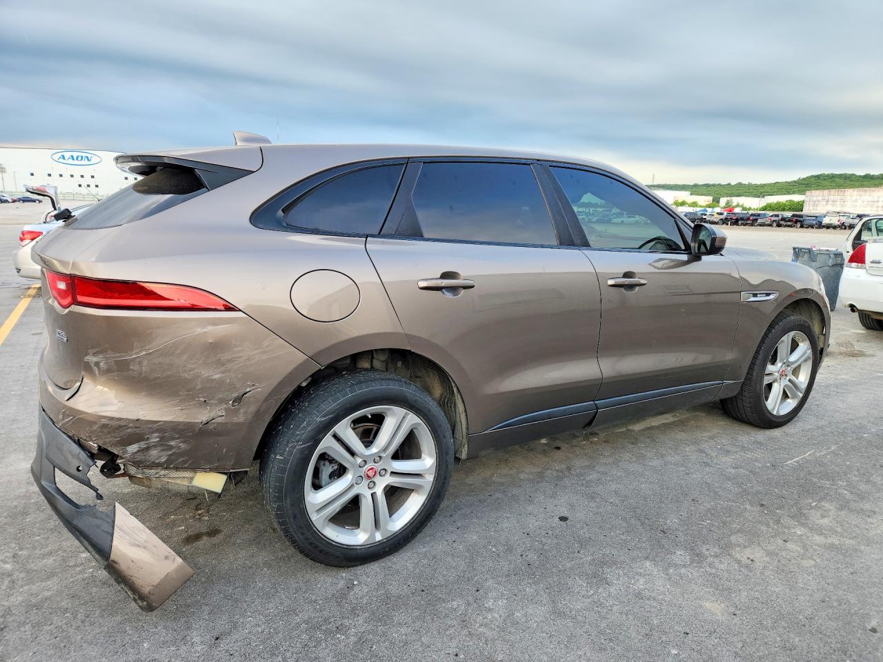 2017 JAGUAR F-PACE
